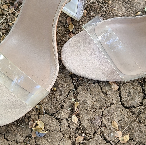 Clear Strap Heels - Picture 3 of 10